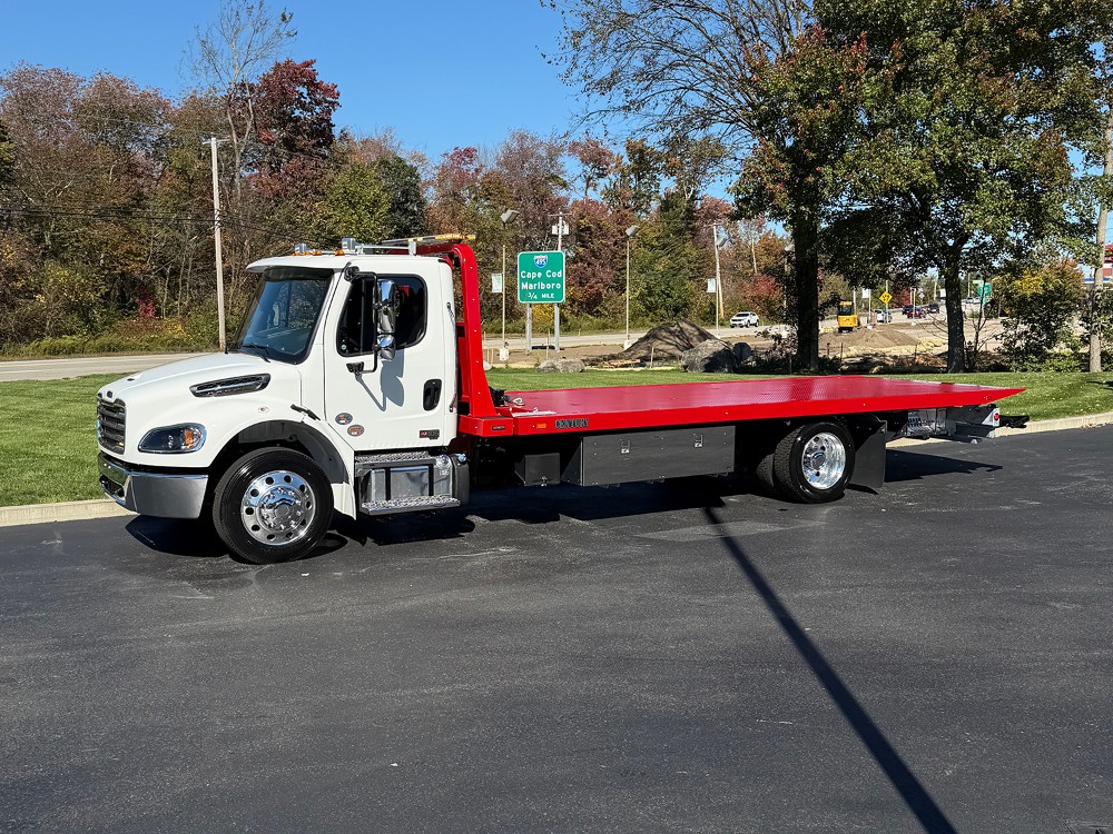 2025 Freightliner M2 (Key# 1883) 3